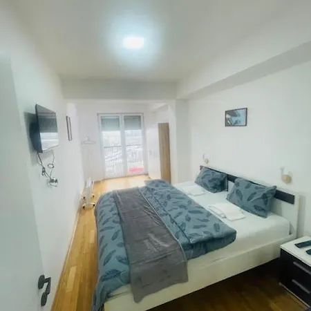 1 Bedroom Near Center Freeparking *