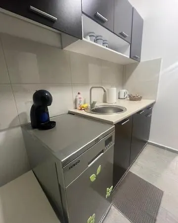 1 Bedroom Near Center Freeparking